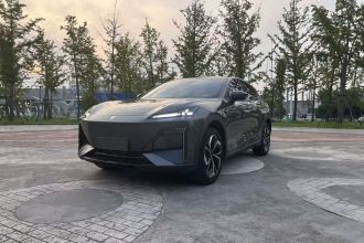 深蓝汽车 深蓝S07 2024款 215Max 增程版