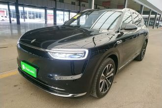 鸿蒙智行 问界M7 2026款 增程 Pro+四驱版 5座