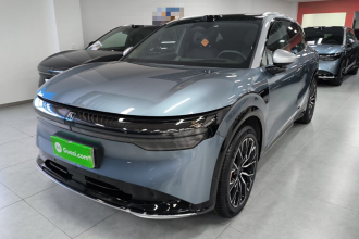 极氪7X 2025款 75kWh 后驱智驾版