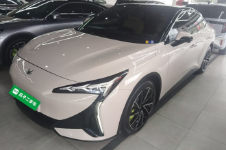 ARCFOX极狐 极狐 阿尔法S5 2024款 708MAX 200kW