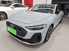 奥迪A5L 2026款 2.0T 运动版 Plus