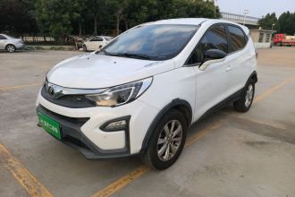 比亚迪 元 2017款 1.5L 自动酷炫时尚型