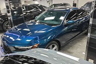 本田 雅阁新能源 2023款 2.0L e:PHEV 智享版