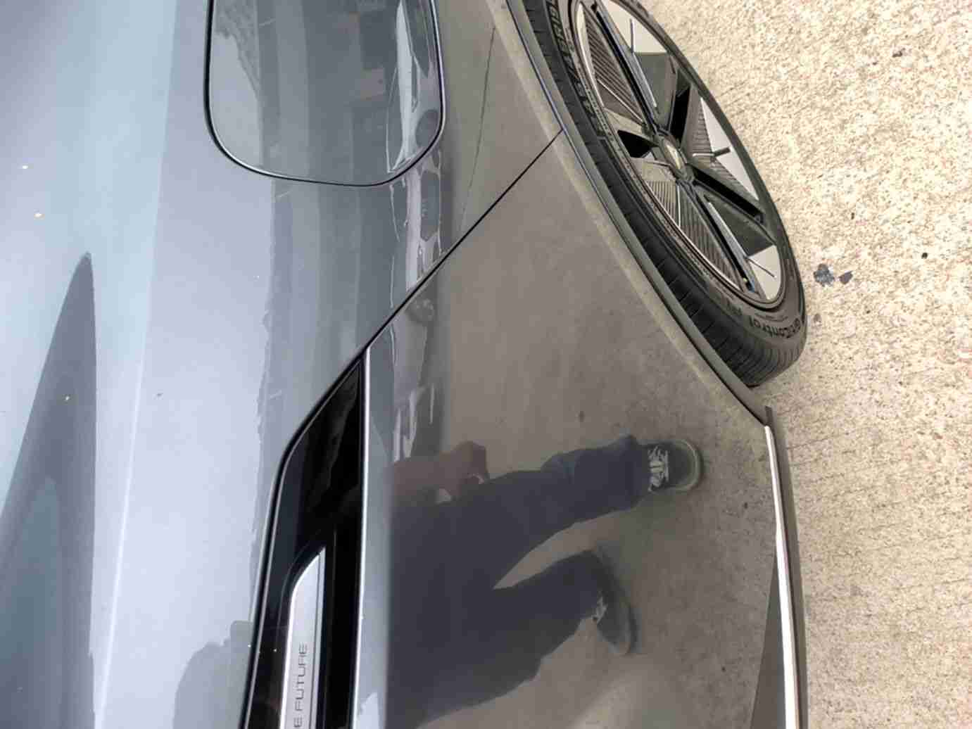 后保险杠安装异常实拍