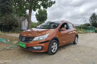 宝骏310 2016款 1.2L 手动豪华型