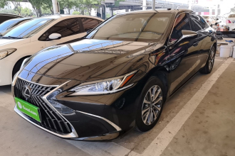 雷克萨斯ES 2023款 200 卓越版