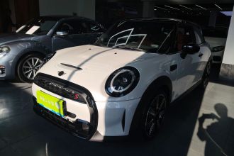 MINI 2023款 改款 2.0T COOPER S 艺术家