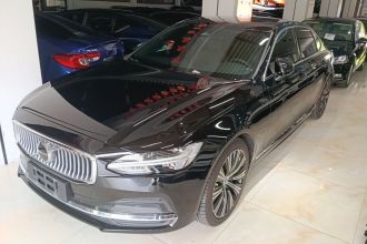 沃尔沃S90 2024款 B5 智远豪华版