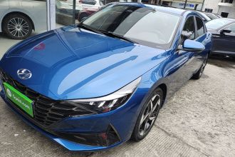 现代 伊兰特 2021款 1.5L CVT LUX尊贵版