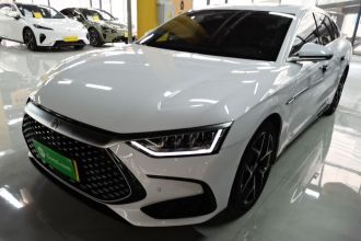 比亚迪 汉 2022款 DM-i 242KM 旗舰型