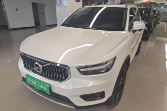 沃尔沃XC40 2021款 T4 四驱智远豪华版