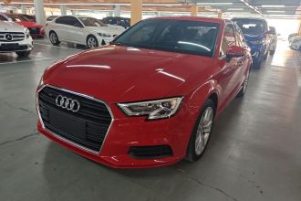 奥迪A3 2018款 30周年年型 Limousine 35 TFSI 进取型