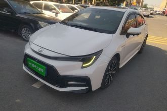 丰田 雷凌 2022款 双擎 1.8H E-CVT运动版