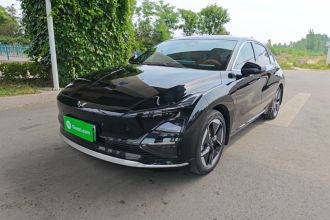 五菱汽车 五菱星光 2025款 610km 智能旗舰型