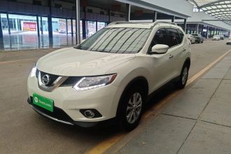 日产 奇骏 2015款 2.5L CVT领先MAX版 4WD