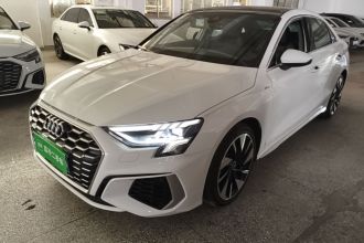 奥迪A3 2024款 A3L Limousine 35 TFSI 时尚运动型