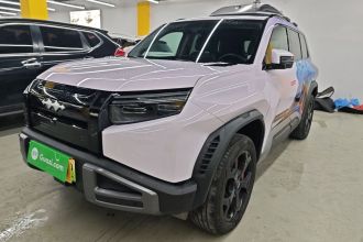 方程豹 钛3 2025款 501KM 四驱无人机版