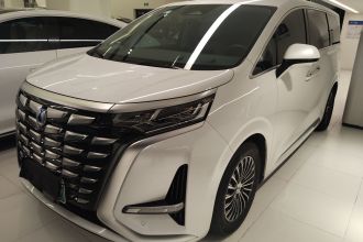 腾势D9 2022款 DM-i 970 四驱旗舰型