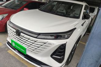 长安CS75 PLUS 2026款 智慧冠军版 1.5T 新蓝鲸 智航型