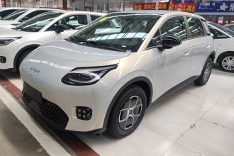 埃安 AION UT 2025款 330星辉版