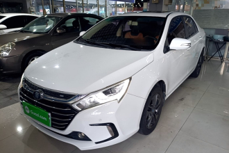 比亚迪 秦新能源 2017款 1.5T 尊贵型