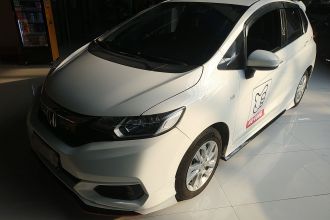 本田 飞度 2018款 1.5L CVT舒适天窗版