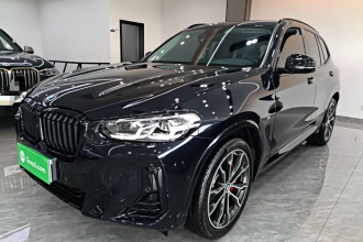宝马X3 2023款 改款 xDrive30i 领先型 M曜夜套装