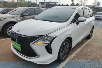 东风风行 风行游艇 2022款 1.5T DCT扬帆版