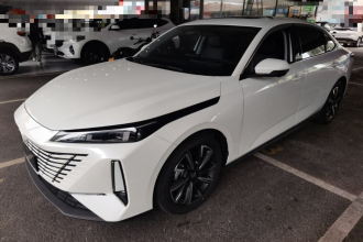 长安 逸动 2025款 蓝鲸 1.5T 500Bar旗舰型