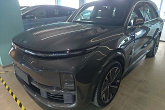 理想汽车 理想L8 2025款 Max 智能焕新版