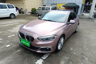 宝马1系 2017款 118i 设计套装型