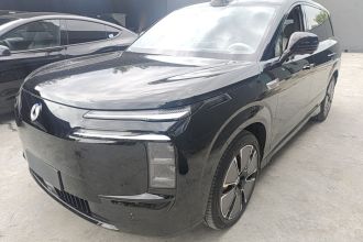 腾势N8L 2025款 旗舰型