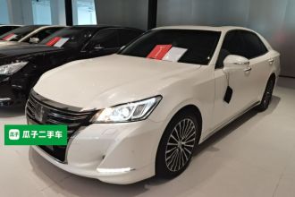 丰田 皇冠 2018款 2.0T 运动版