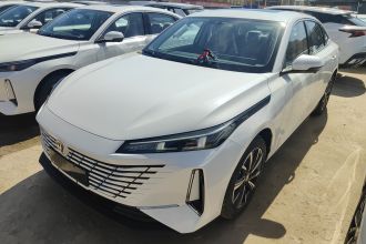 长安 逸动 2025款 蓝鲸 1.5T 500Bar尊贵型