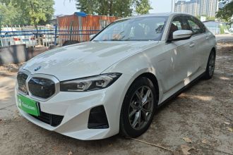 宝马i3 2022款 eDrive 35 L