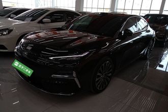 吉利银河 银河星耀8 2025款 130km EM-P 星舰版