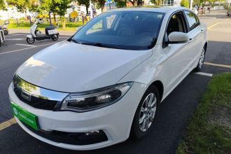 观致3 2016款 三厢 1.6L 自动致悦型