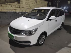 宝骏730 2016款 改款 1.5L 手动标准型 7座 国V