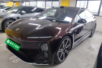 蔚来ET9 2025款 102kWh 签名版