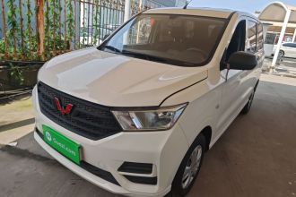 五菱汽车 五菱宏光 2021款 改款1.5L S基本型 电动助力LAR