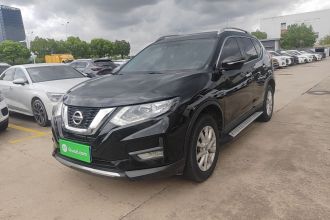 日产 奇骏 2022款 2.0L 两驱智联舒享版