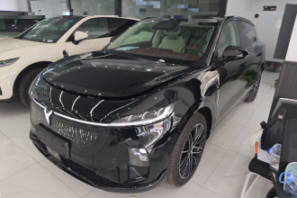 岚图汽车 岚图知音 2025款 四驱乾崑版