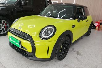 MINI 2022款 改款 1.5T COOPER 艺术家