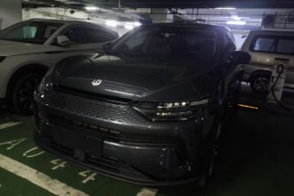零跑汽车 零跑C11 2023款 增程 200舒享版