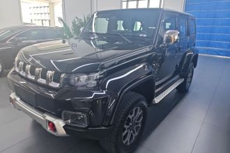 北京越野BJ40 2023款 2.0T 自动四驱城市猎人版侠客型