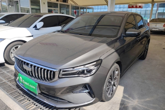 吉利汽车 帝豪 2025款 第4代 1.5L CVT尊贵型