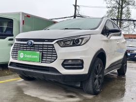 比亚迪 元新能源 2018款 EV360 智联炫酷型