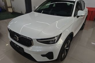 沃尔沃XC40 2023款 B4 四驱智远豪华版