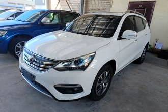 比亚迪 宋 2018款 1.5TID 自动智联尊荣型
