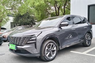 长安CS75 PLUS 2025款 第四代 1.5T 新蓝鲸 智慧旗舰型